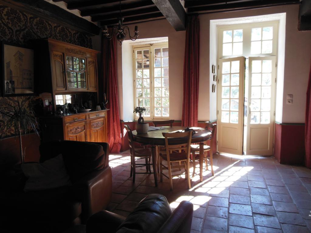 Auberge Lion D'Or Saint-Antonin Buitenkant foto