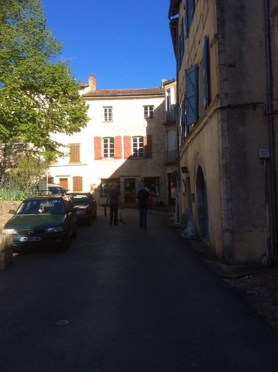 Auberge Lion D'Or Saint-Antonin Buitenkant foto